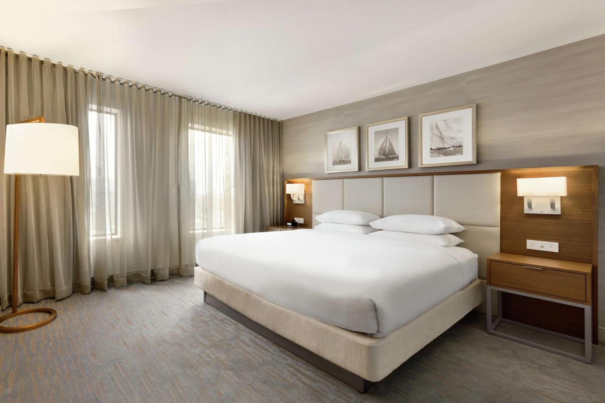 Doubletree Suites By Hilton Hotel Boston - Cambridge Kültér fotó
