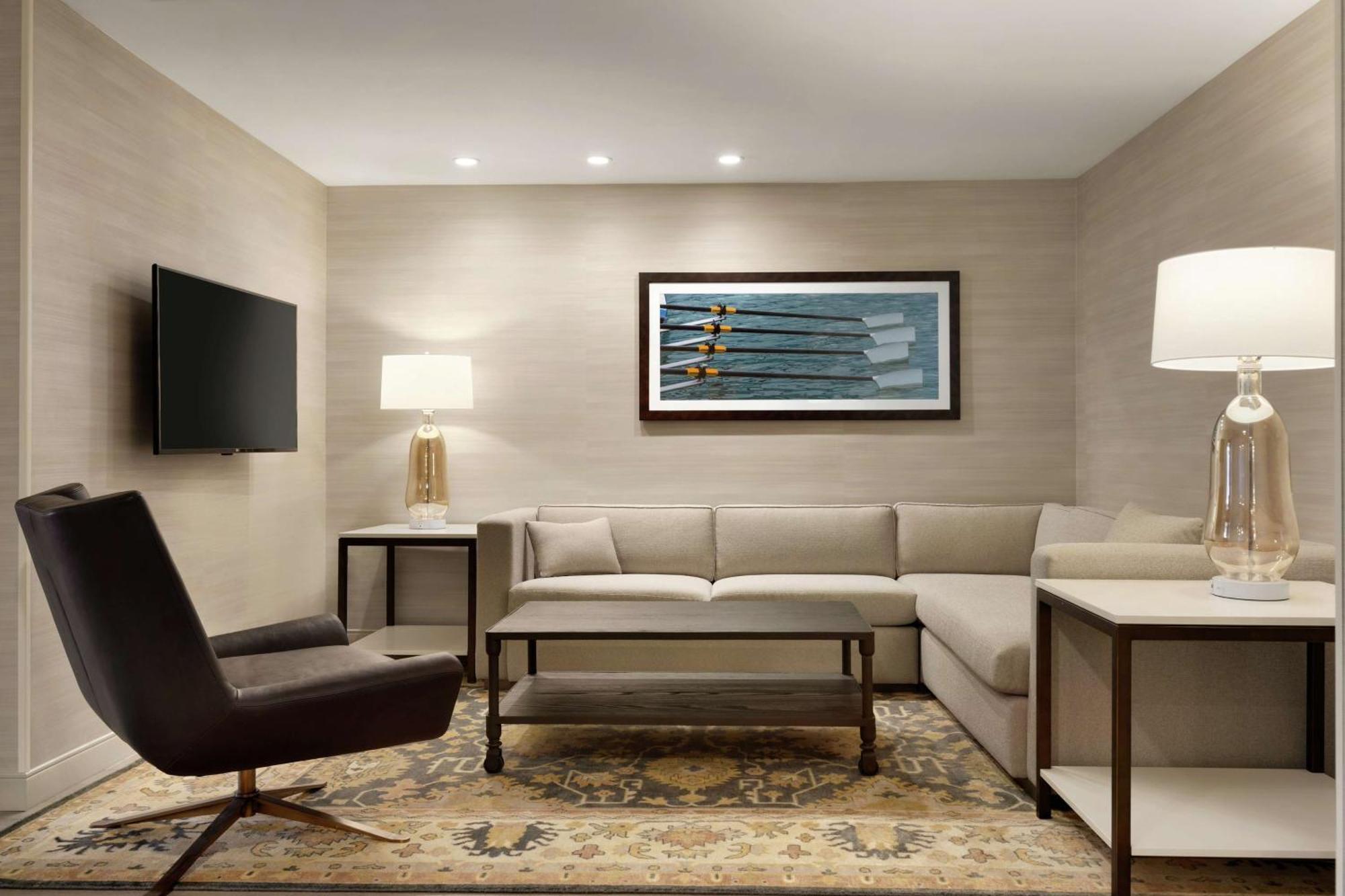 Doubletree Suites By Hilton Hotel Boston - Cambridge Kültér fotó