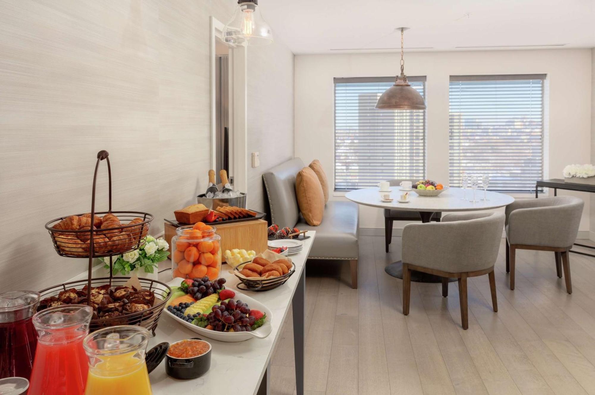 Doubletree Suites By Hilton Hotel Boston - Cambridge Kültér fotó